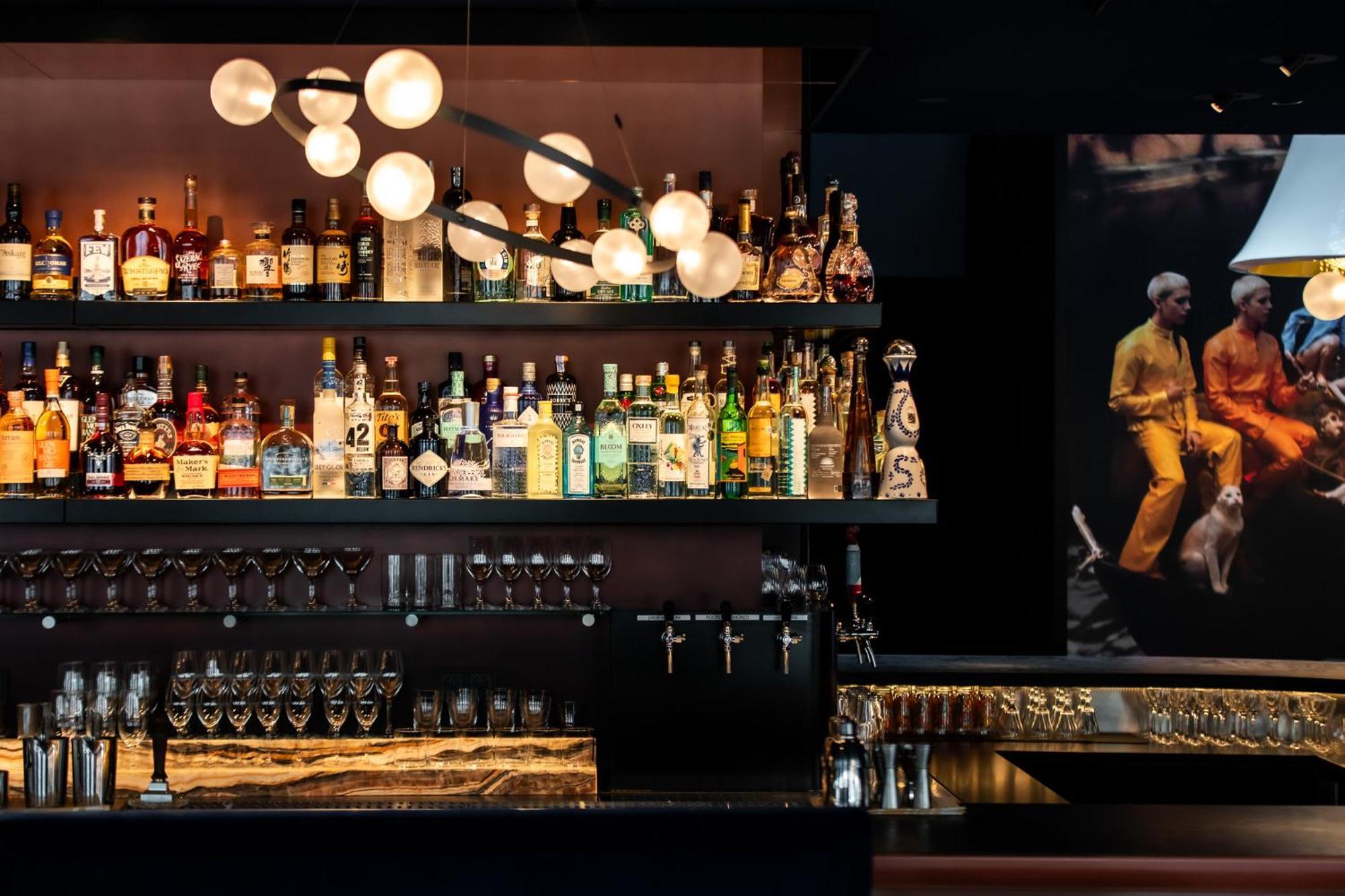 Andaz Amsterdam, Prinsengracht, By Hyatt Eksteriør bilde The bar at the 2012 edition of the Berlinale
