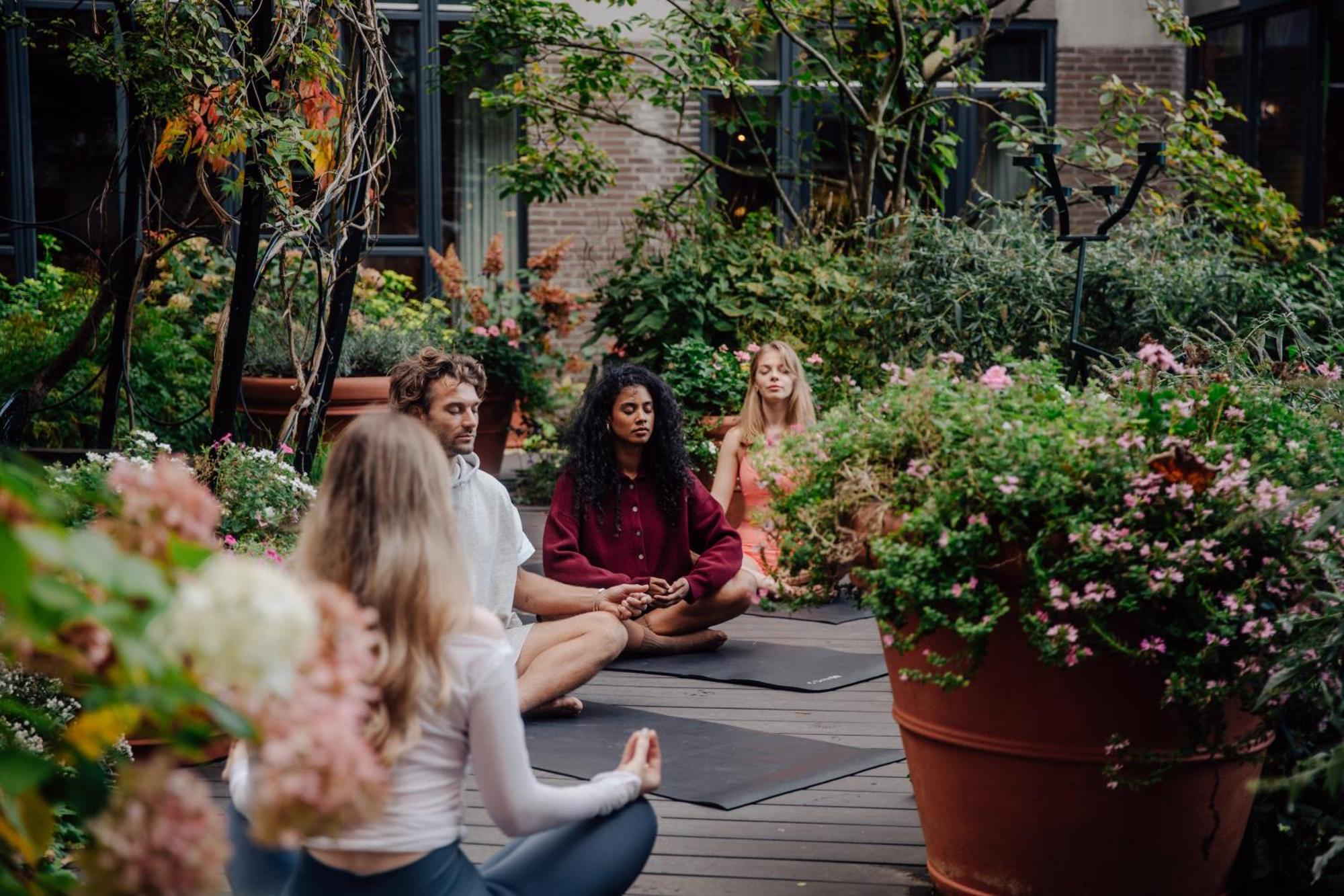 Andaz Amsterdam, Prinsengracht, By Hyatt Eksteriør bilde Meditation at the OneTable